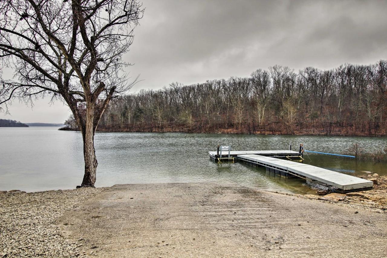 Rustic Stockton Lake Cabin Half Mile To Boat Ramp! Exterior photo